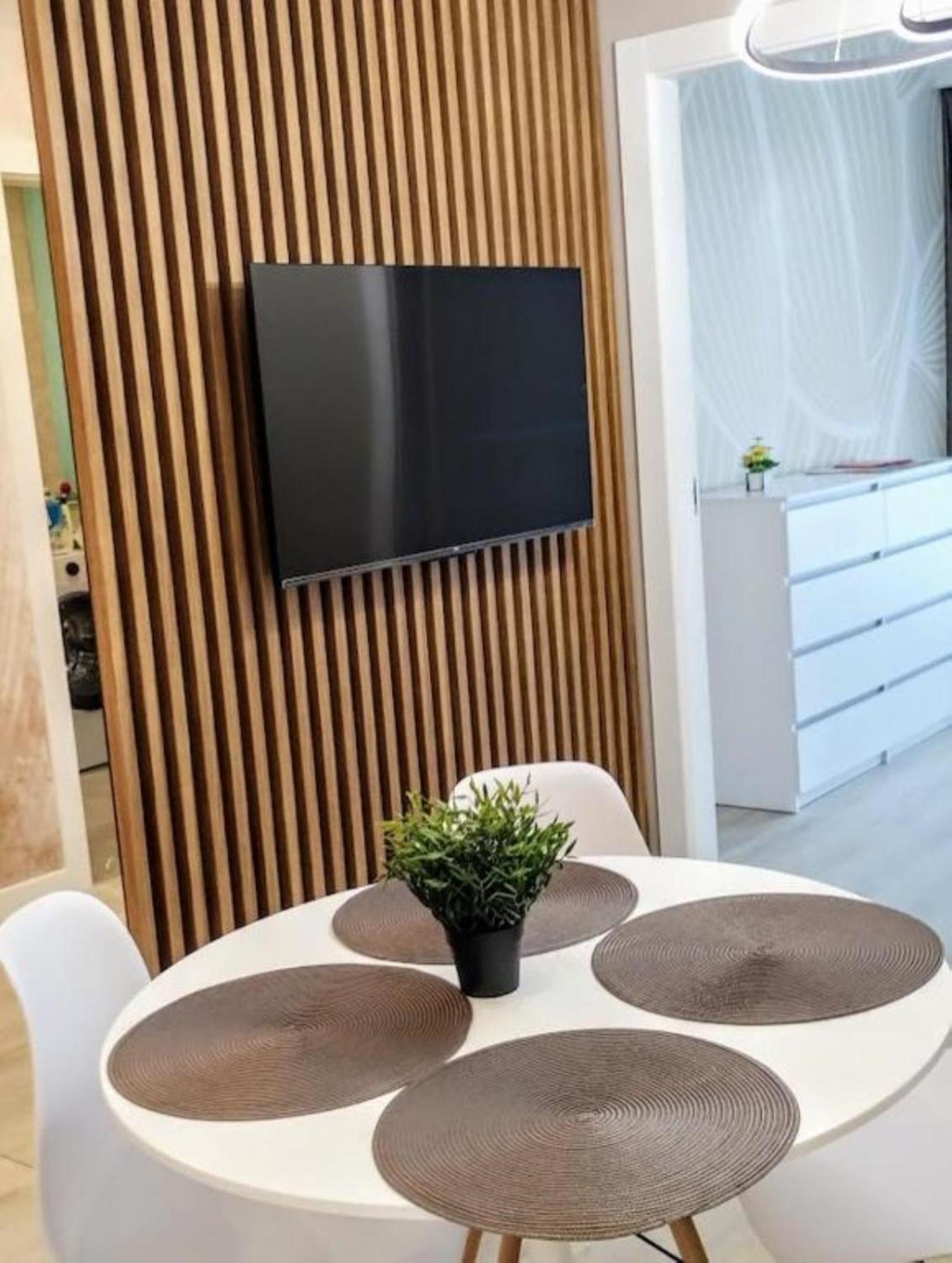 Apartamento Przystan Letnica Klimatyzacja Garaz Plaza Brzezno 5min