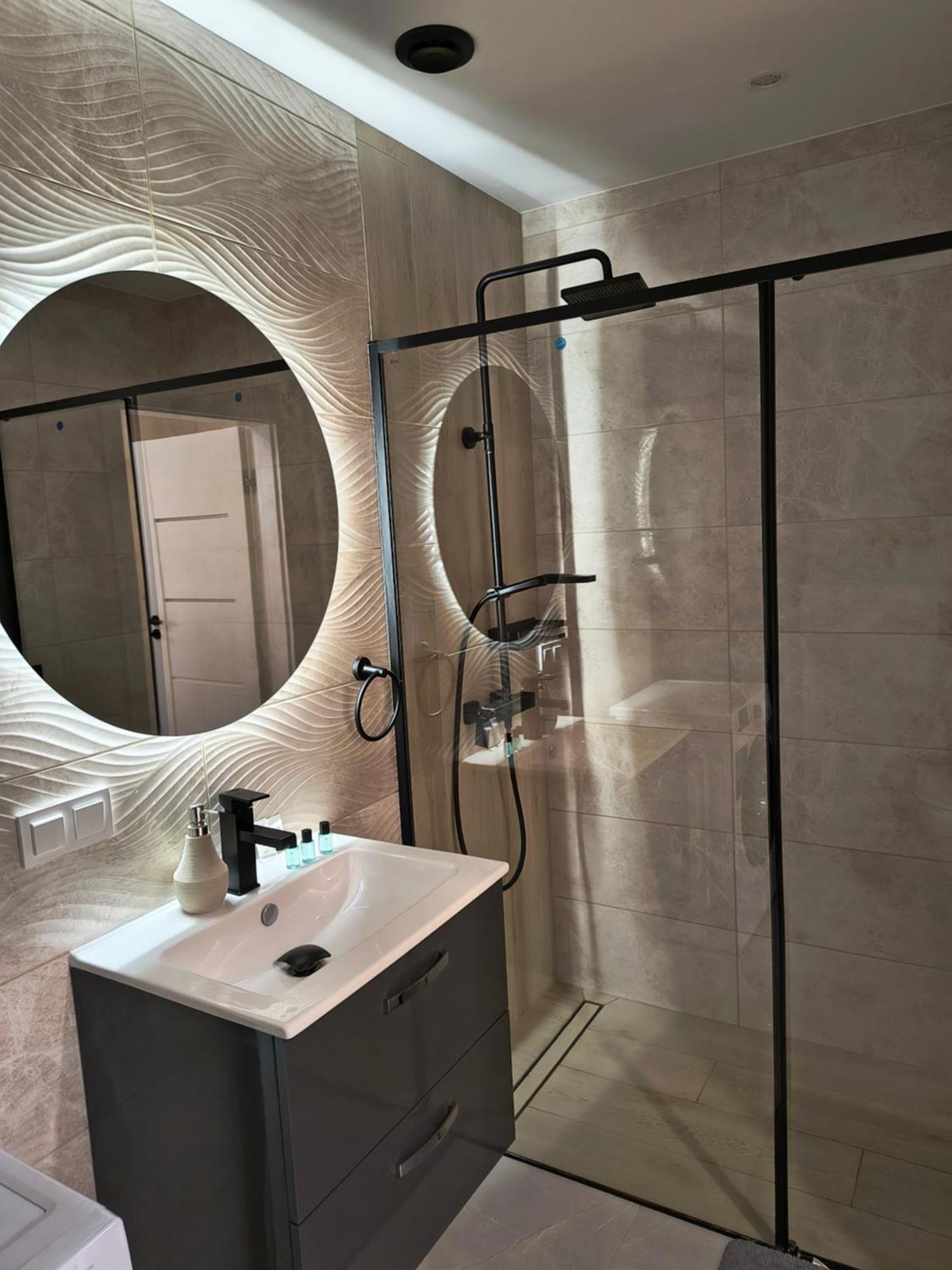Przystan Letnica Klimatyzacja Garaz Plaza Brzezno 5min Apartment *